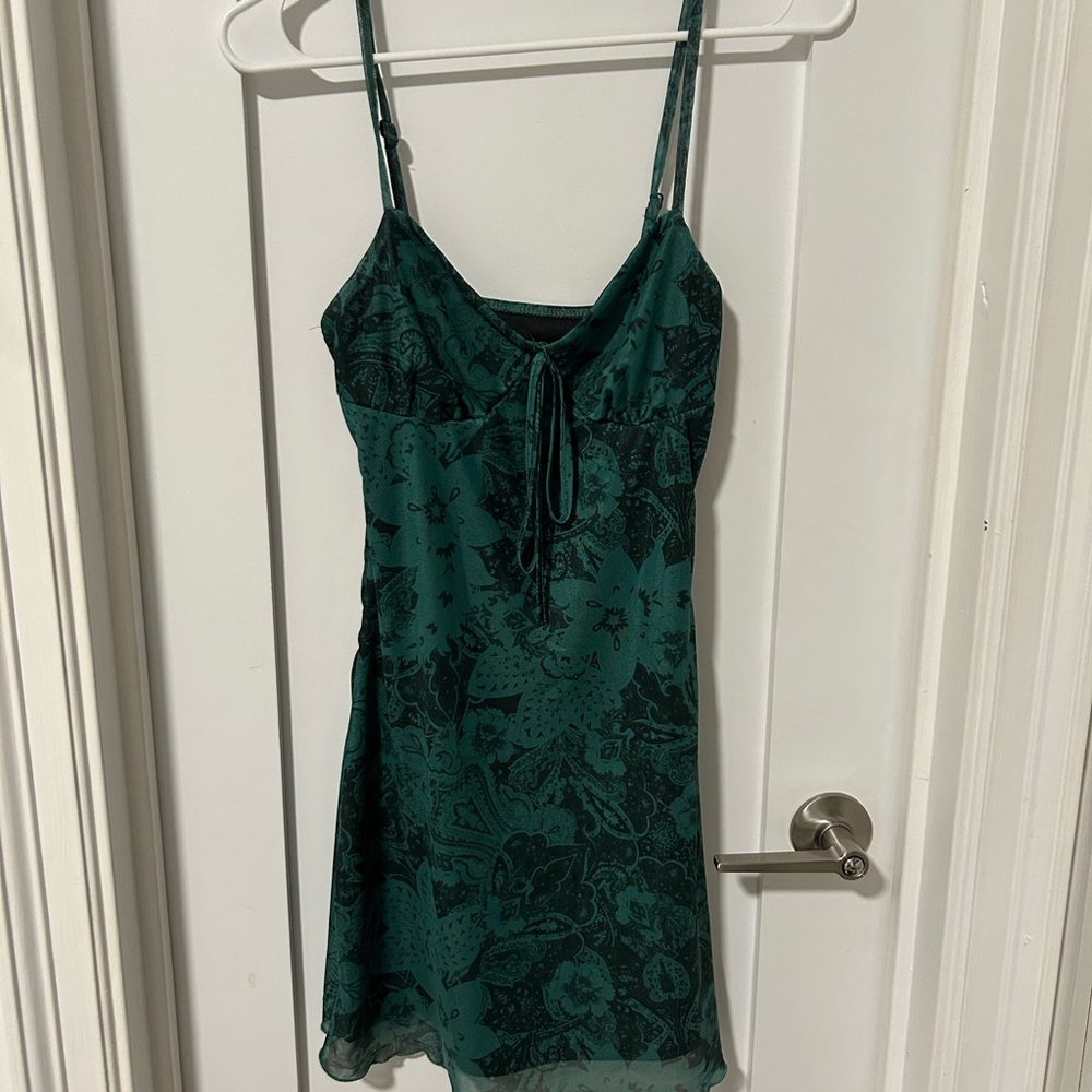 SHEIN Dark Green Floral Mini Dress